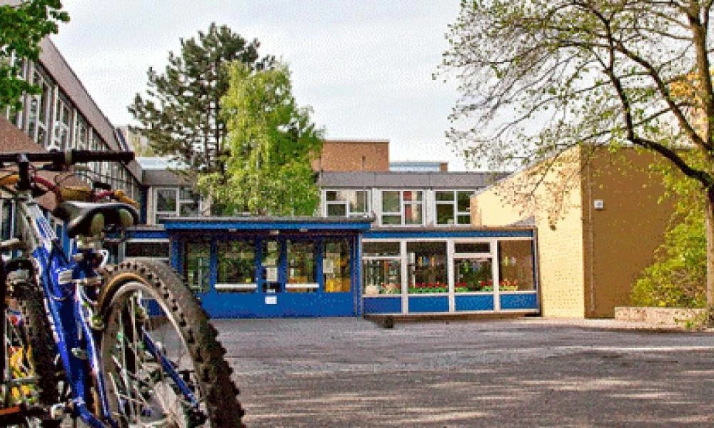 Γερμανία: 11χρονος μουσουλμάνος απείλησε να αποκεφαλίσει καθηγήτρια!